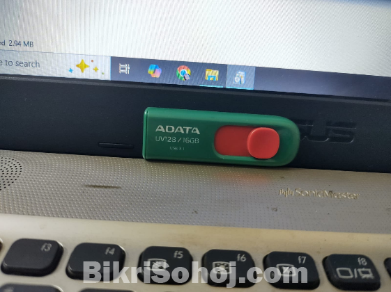ADATA UV 128 USB 3.1 16 GB Pen Drive